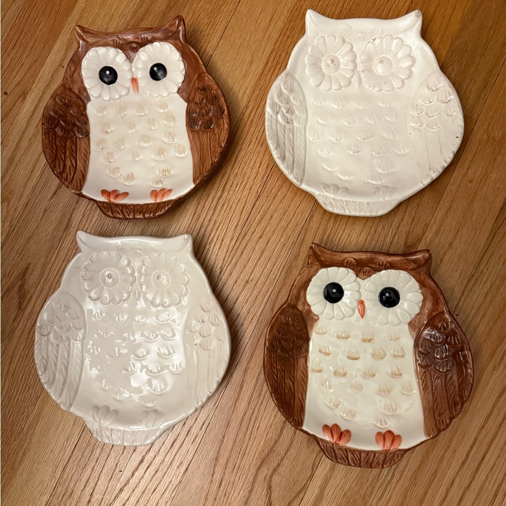 Set of 4 Better Homes And Gardens Heritage Collection Owl Salad Plates